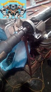 Замена заднего сальника коленвала Мазда 3 1.6 16 valve, со снятием АКПП