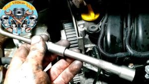 Замена ремня ГРМ, помпы на Renault Scenic двигателем 1.6.